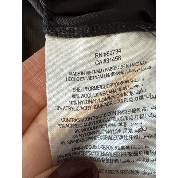 BCBG Max Azria black and white tweed swing jacket with black stretch sleeves - Picture 4 of 6